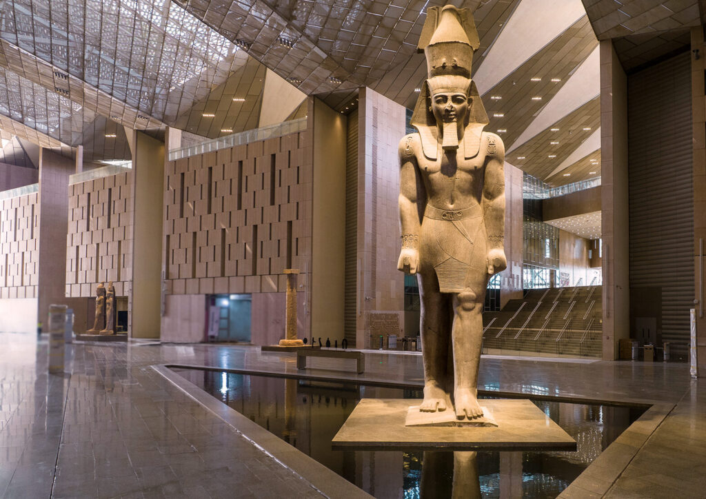 Cairo cu Noul Muzeu (semi-privat)